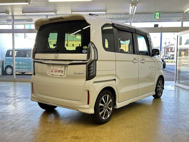 ホンダ Ｎ　ＢＯＸ カスタム ６６０ Ｌ R3年 (四国) 99