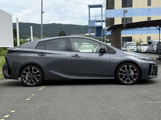 トヨタ プリウスＰＨＶ １．８ Ｓ ＧＲ スポーツ R2年 (関東) 99
