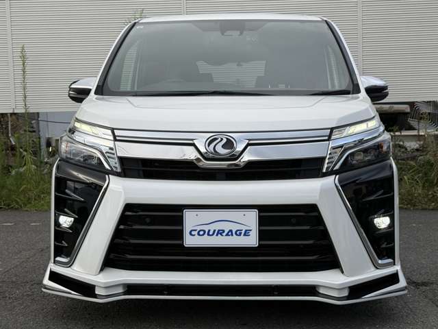 トヨタ ヴォクシー ２．０ ＺＳ 煌ＩＩ R1年 (関東) 99