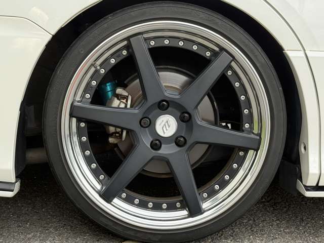トヨタ ヴォクシー ２．０ ＺＳ 煌ＩＩ R1年 (関東) 99