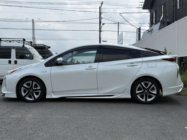 トヨタ プリウス １．８ Ａ ツーリングセレクション H28年 (関東) 99