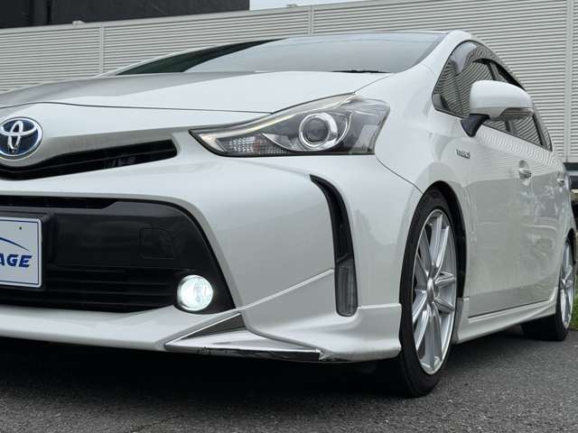 トヨタ プリウスΑ １．８ Ｓ チューン ブラックＩＩ H28年 (関東) 99