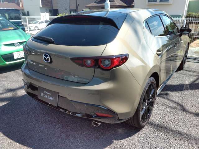 マツダ ＭＡＺＤＡ３　ファストバック ２．０ ２０Ｓ レトロスポーツエディション R7年 (関東) 99