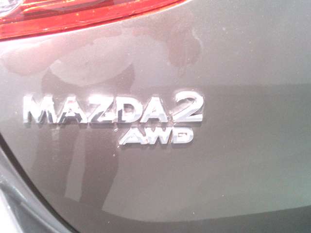 マツダ ＭＡＺＤＡ２ １．５ １５スポルト ４ＷＤ R6年 (関東) 99