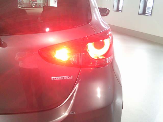 マツダ ＭＡＺＤＡ２ １．５ １５スポルト ４ＷＤ R6年 (関東) 99