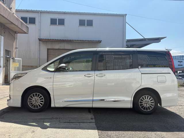 トヨタ エスクァイア　ハイブリッド １．８ ハイブリッド ＧＩ H27年 (九州・沖縄) 99