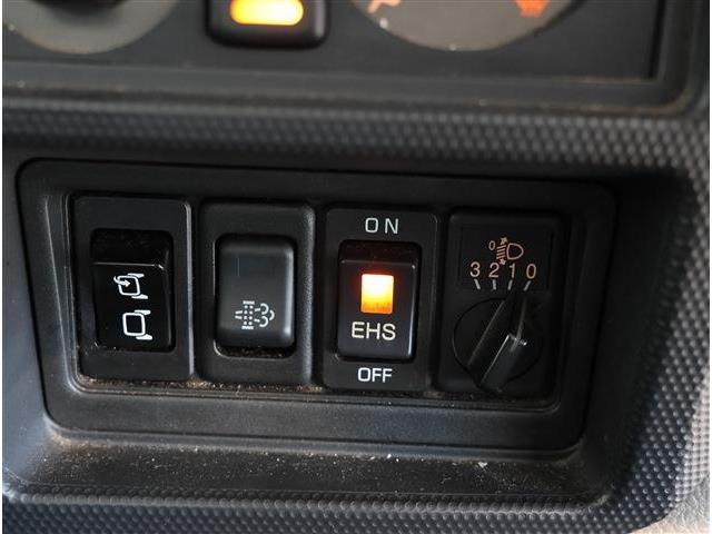 三菱フソウ キャンターガッツ ３．０ 超低床 ＤＸ ディーゼルターボ H27年 (東海) 99