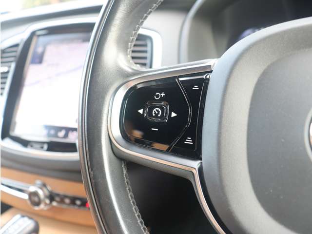 ボルボ ＸＣ９０ Ｄ５ ＡＷＤ インスクリプション ディーゼルターボ ４ＷＤ R2年 (東海) 99