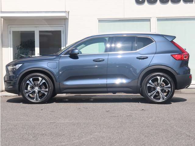 ボルボ ＸＣ４０ リチャージ　プラグインハイブリッド　Ｔ５　インスクリプション R2年 (東海) 99