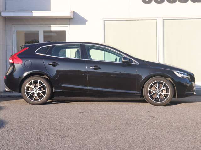 ボルボ Ｖ４０ Ｄ４ インスクリプション ディーゼルターボ H29年 (東海) 99