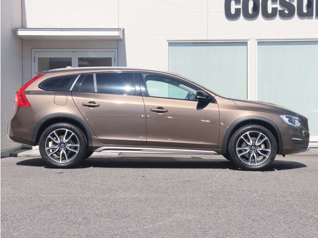 ボルボ Ｖ６０クロスカントリー Ｄ４ クラシック ディーゼルターボ H30年 (東海) 99