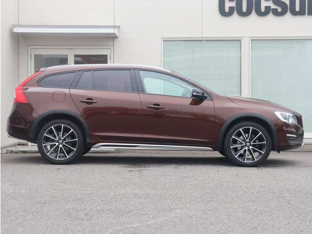 ボルボ Ｖ６０クロスカントリー Ｔ５ ＡＷＤ クラシック ４ＷＤ H30年 (東海) 99