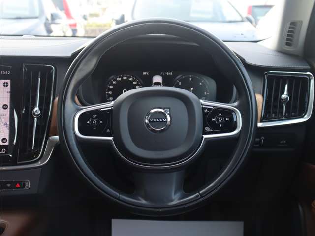 ボルボ Ｖ９０ Ｄ４ インスクリプション ディーゼルターボ R1年 (東海) 99