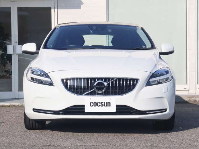 ボルボ Ｖ４０ Ｔ３　クラシックエディション R1年 (東海) 99