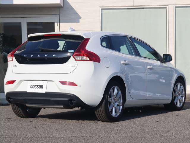 ボルボ Ｖ４０ Ｔ３　クラシックエディション R1年 (東海) 99