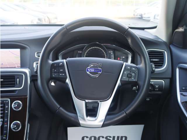 ボルボ Ｖ６０クロスカントリー Ｄ４ クラシック ディーゼルターボ H30年 (東海) 99