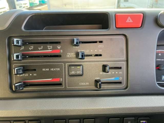 トヨタ コースタービッグバン ４．０ＤＴ R2年 (東海) 99