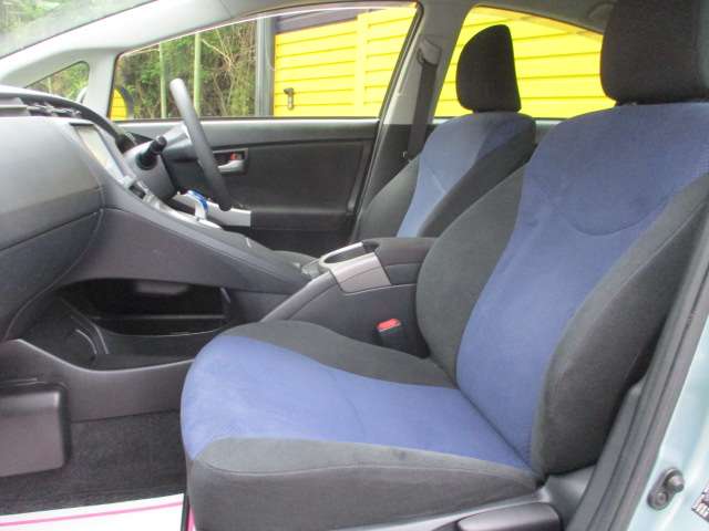 トヨタ プリウス １．８ Ｓ ツーリングセレクション H27年 (関東) 99