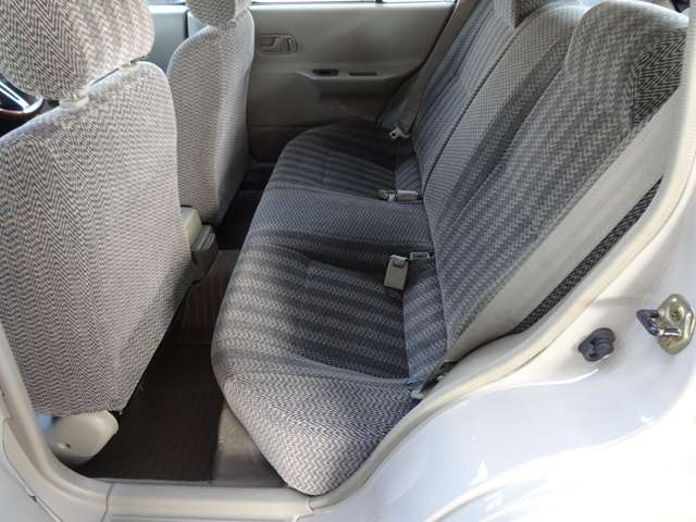 日産 ラシーン １．８ ＦＴ タイプＳ ４ＷＤ H12年 (関東) 99