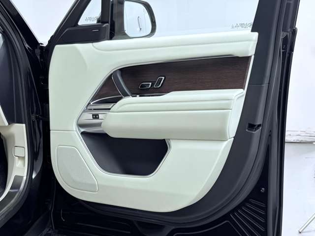 ランドローバー レンジローバー ＨＳＥ ４．４Ｌ Ｐ５３０ スタンダードホイールベース ４ＷＤ R4年 (関東) 99