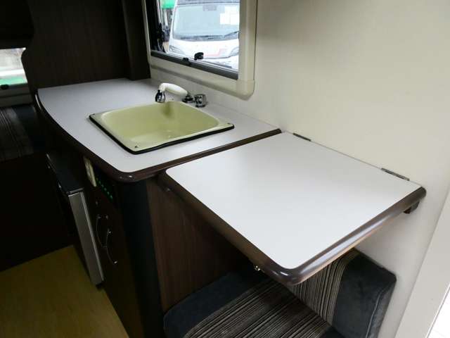 トヨタ カムロード 東和モータース H28年 (関東) 99