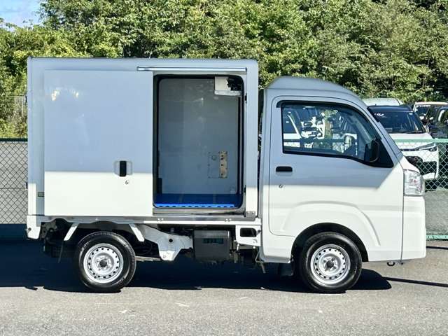 ダイハツ ハイゼットトラック ＦＲＰ中温冷蔵冷凍車 －７℃設定 R2年 (関東) 99