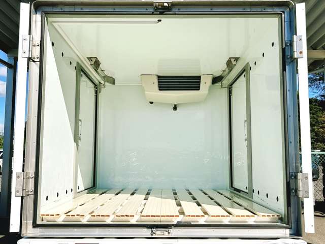 スズキ キャリイバン 冷蔵冷凍車 中温－５℃設定 H30年 (関東) 99