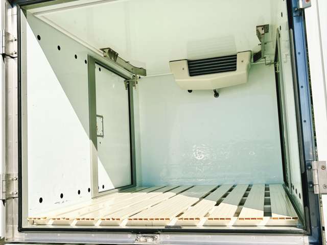 スズキ キャリイバン 冷蔵冷凍車 中温－５℃設定 H30年 (関東) 99