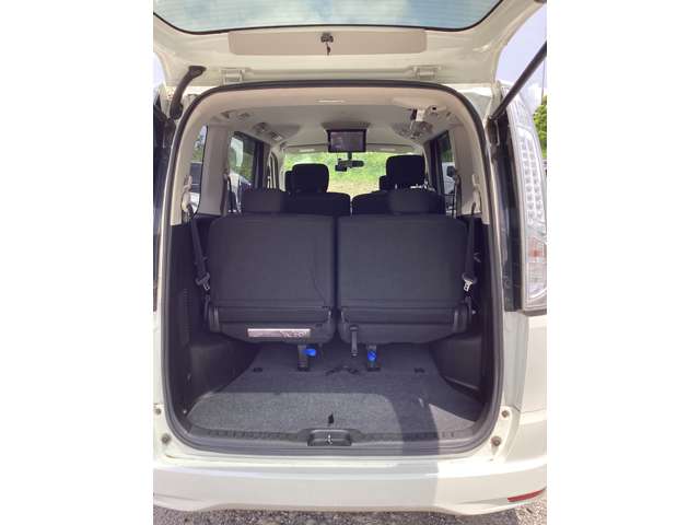日産 セレナ ２．０ ハイウェイスター Ｓ－ＨＹＢＲＩＤ H25年 (関東) 99