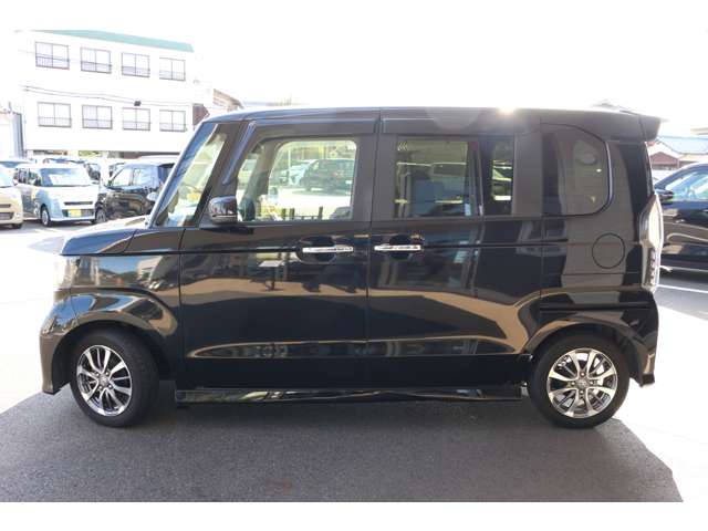 ホンダ Ｎ　ＢＯＸ ６６０ Ｌ R3年 (中国) 99