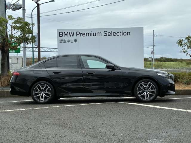 ＢＭＷ ５シリーズ ５２３ｉ　Ｍスポーツ R6年 (四国) 99