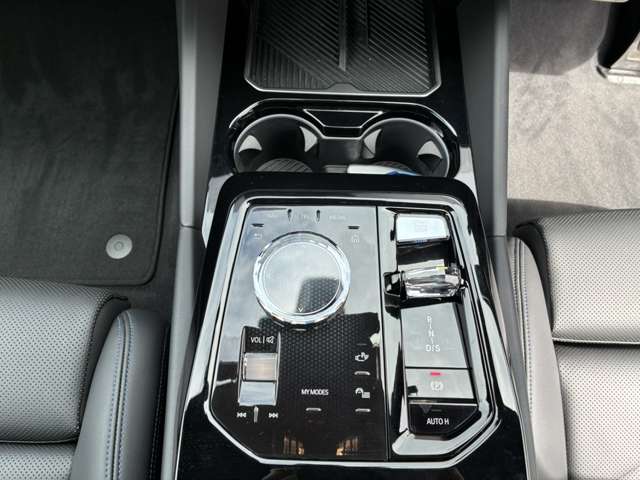 ＢＭＷ ５シリーズ ５２３ｉ　Ｍスポーツ R6年 (四国) 99