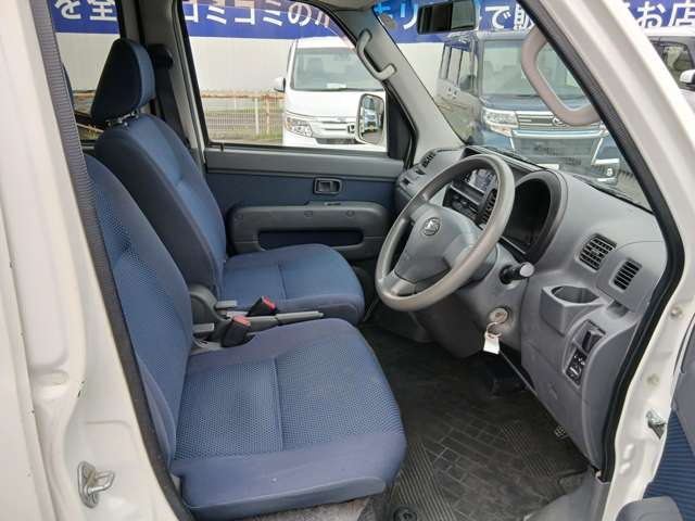 ダイハツ ハイゼットカーゴ ６６０ クルーズターボ ハイルーフ ４ＷＤ H29年 () 99