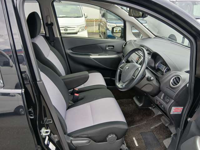 日産 デイズ ６６０ ライダー ハイウェイスターＸ ４ＷＤベース H25年 () 99