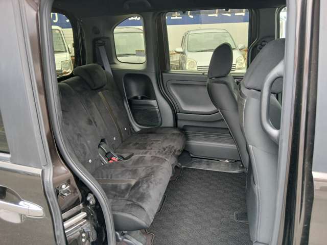 ホンダ Ｎ　ＢＯＸ カスタム ６６０ Ｇ Ｌ ホンダセンシング ４ＷＤ H29年 () 99