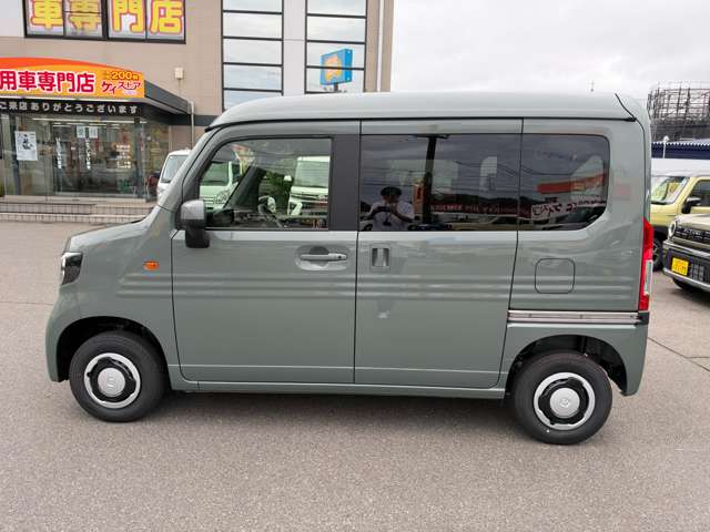 ホンダ Ｎ−ＶＡＮ ６６０ ファン ターボ ４ＷＤ R8年 () 99