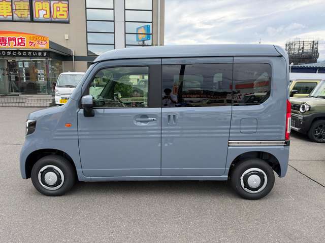ホンダ Ｎ−ＶＡＮ ６６０ ファン ターボ ４ＷＤ R8年 () 99