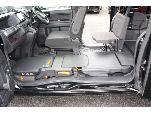 ホンダ Ｎ−ＶＡＮ ６６０ ＋スタイル ファン ホンダセンシング ４ＷＤ H30年 (関東) 99