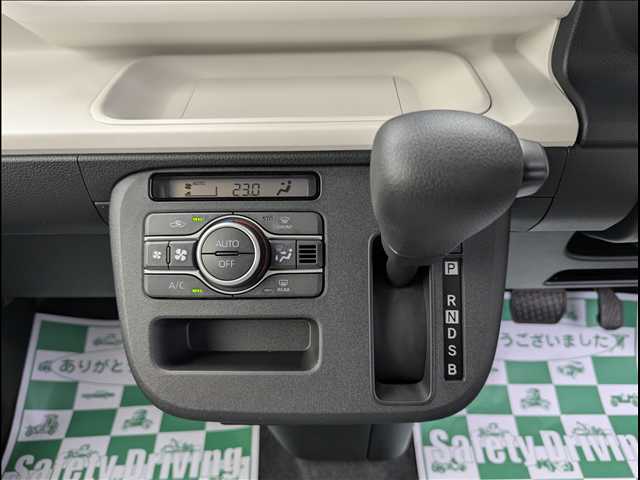 ダイハツ ムーヴ　キャンバス ６６０ ストライプス Ｘ R8年 (東北) 99