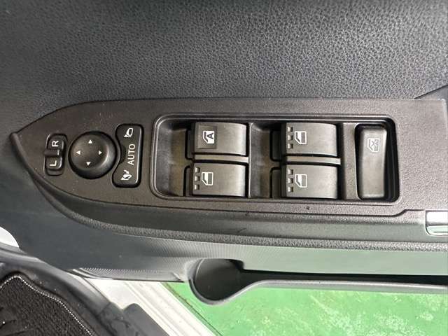 ダイハツ タント ６６０ カスタム Ｘ R7年 (東海) 99