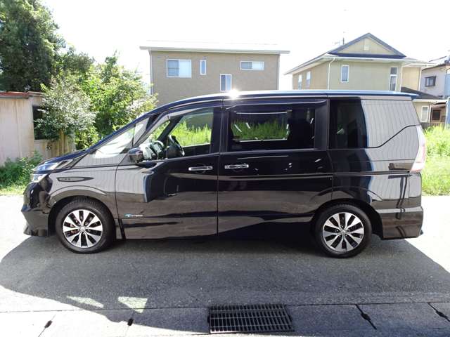 日産 セレナ ２．０ ハイウェイスター H29年 (東海) 99