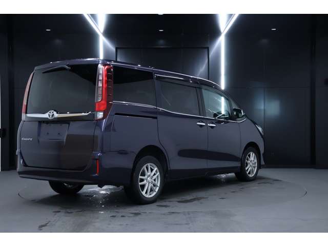 トヨタ エスクァイア ２．０ ＸＩ ４ＷＤ H28年 (北海道) 99