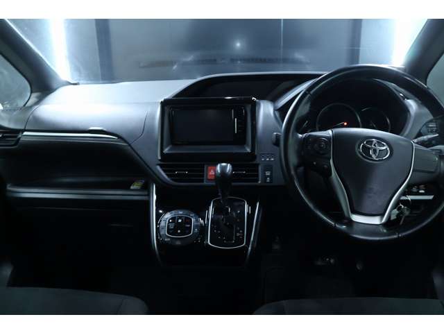 トヨタ エスクァイア ２．０ ＸＩ ４ＷＤ H28年 (北海道) 99
