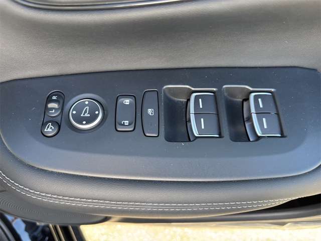 ホンダ ＺＲ−Ｖ １．５ Ｚ R6年 (近畿) 99