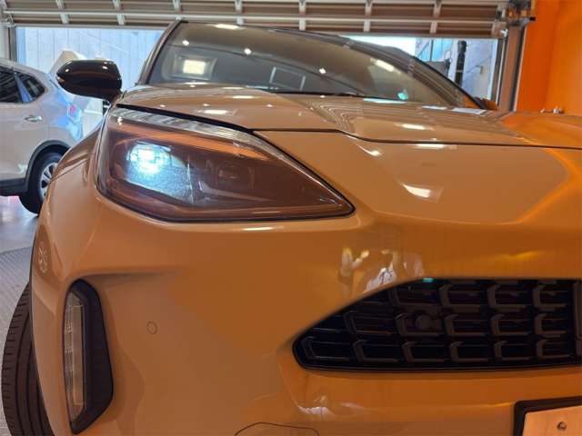 トヨタ ヤリスクロス　ハイブリッド １．５ ハイブリッド Ｚ R4年 () 99