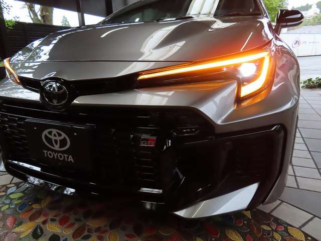 トヨタ ＧＲカローラ １．６ ＲＺ ＧＲ－ＤＡＴ ４ＷＤ R8年 (関東) 99