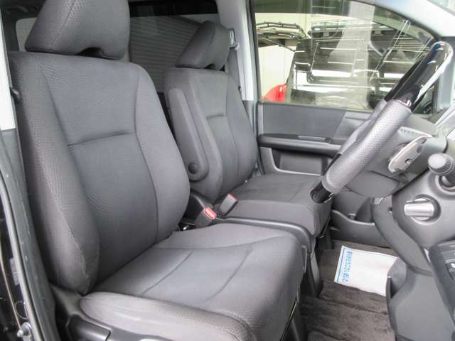 ホンダ ステップワゴン　スパーダ ２．０ スパーダ Ｚ H25年 (関東) 99