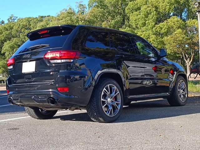 ジープ グランドチェロキー ＳＲＴ８ ４ＷＤ R1年 (近畿) 99