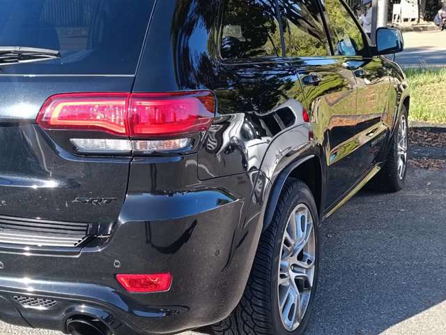 ジープ グランドチェロキー ＳＲＴ８ ４ＷＤ R1年 (近畿) 99
