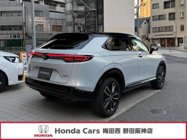 ホンダ ヴェゼル １．５ Ｅ：ＨＥＶ Ｚ プレイパッケージ R7年 (近畿) 99